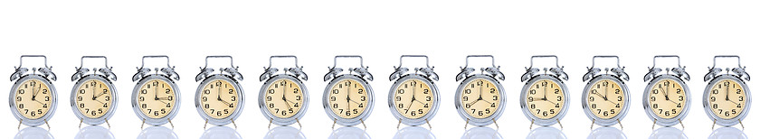 Image showing alarm clock with times 12 clock