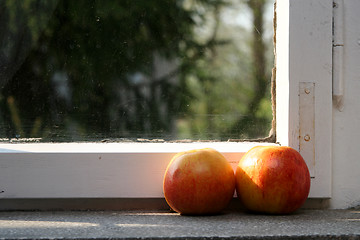 Image showing Apple window