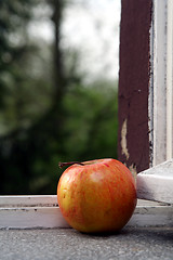 Image showing Apple window