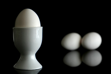 Image showing Egg on black 