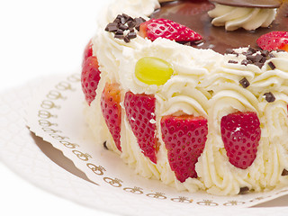 Image showing Delicious layer cake with strawberries and cream