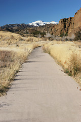 Image showing path to nature