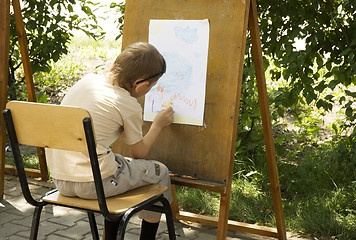 Image showing drawing boy