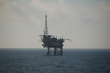 Image showing Oil Rig 10.03.2009