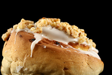 Image showing Sticky Bun With Walnuts 4