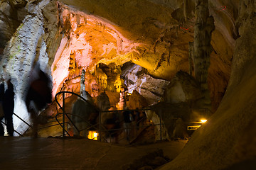 Image showing Tourists in cave