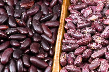 Image showing Kidney beans in wooden dish