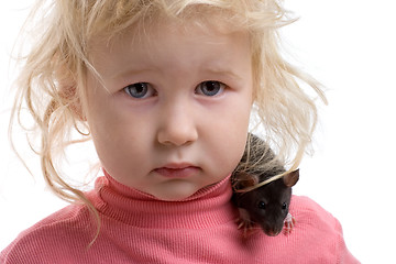 Image showing baby with rat