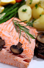 Image showing salmon and vegetables close-up