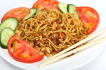 Image showing Noodles with chicken garlic and chilli