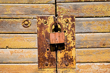 Image showing Old door with lock