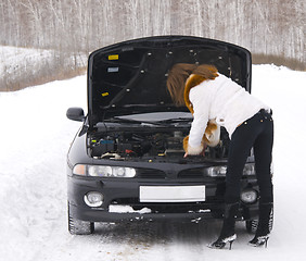 Image showing broken car