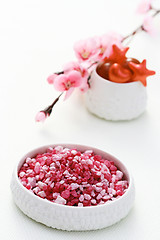 Image showing pink bath salt