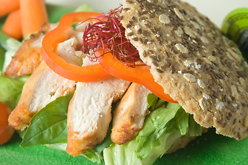 Image showing Chicken sandwich