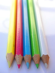 Image showing five crayons