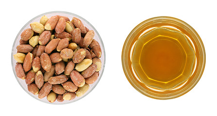 Image showing Whiskey and peanuts