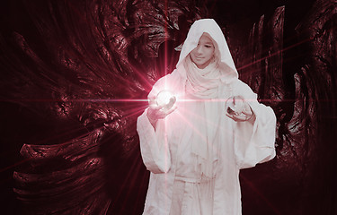 Image showing White Wizard 