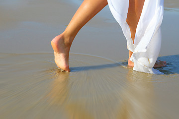 Image showing nice legs in water