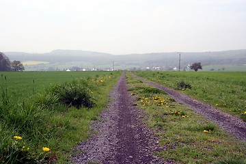 Image showing Road To Town