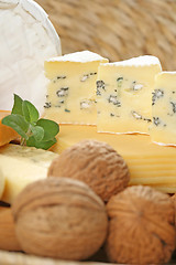 Image showing board of cheese