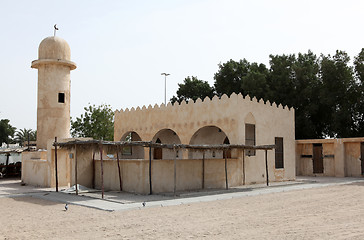 Image showing Traditional Arab Gulf village mosque