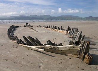 Image showing Old ship on the beach