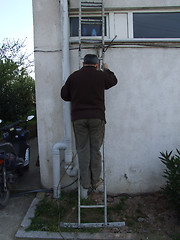 Image showing repairman