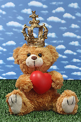 Image showing King teddy bear