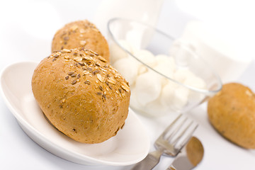 Image showing bread and mozzarella