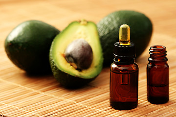 Image showing avocado essential oil