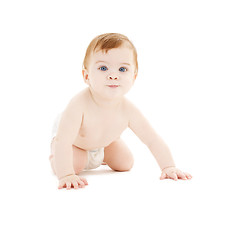 Image showing crawling baby boy in diaper