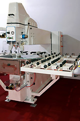 Image showing Glass machine