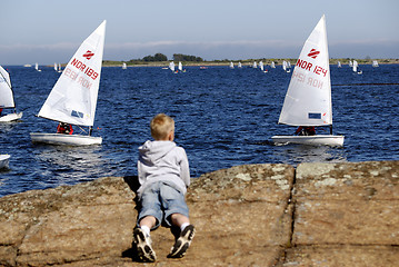 Image showing Eager spectator