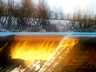 Image showing Toned weir