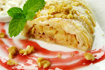 Image showing Plaited Apple Pie