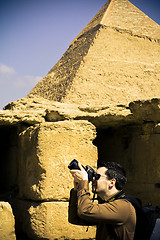 Image showing Photographer at Giza