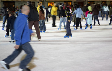 Image showing Skating at bryant park