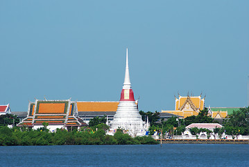 Image showing Phra Samut Chedi, a temple in Thailand