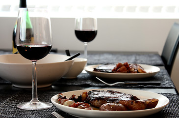 Image showing entrecôte and wine