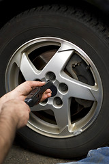 Image showing Wheel Mechanic