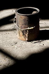 Image showing old paint bucket