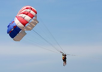 Image showing Parasailing