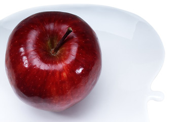 Image showing red apple