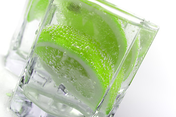 Image showing water with lime