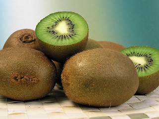 Image showing Kiwi