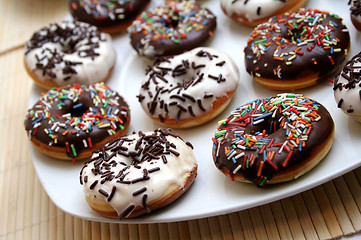 Image showing donuts