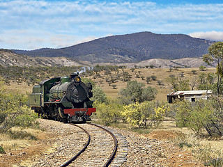 Image showing steam train coming around the corner