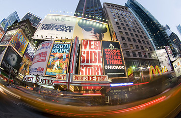 Image showing times square new york taxi movement