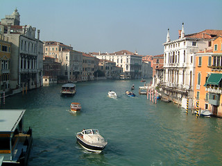 Image showing Grand canal from Academy bridge