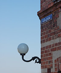 Image showing Street lamp in a corner